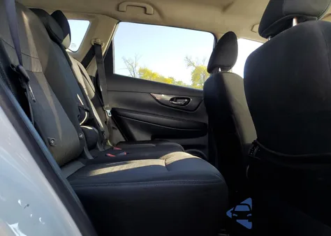 2020 Nissan Rogue S z USA, uszkodzony, nr VIN JN8AT2MT2LW013687